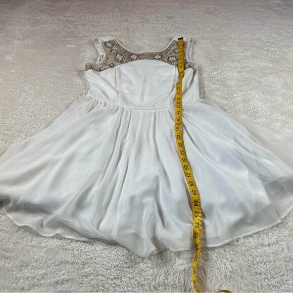 Jodi Kristopher chiffon and bead white fit and flare dress, size 9 - Picture 4 of 12